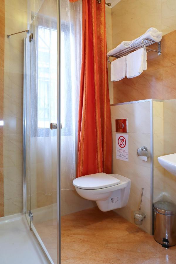 Iris Hotel Bukoveľ Exteriér fotografie